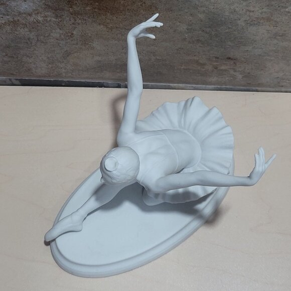 Edward Marshall Boehm Bisque Porcelain Ballet Figurine Swan Lake - Picture 6 of 15